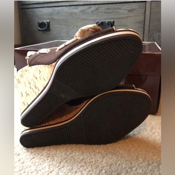 Brown cork Coach wedges with plaid ribbon detail. Comes with original box. - Picture 7 of 11